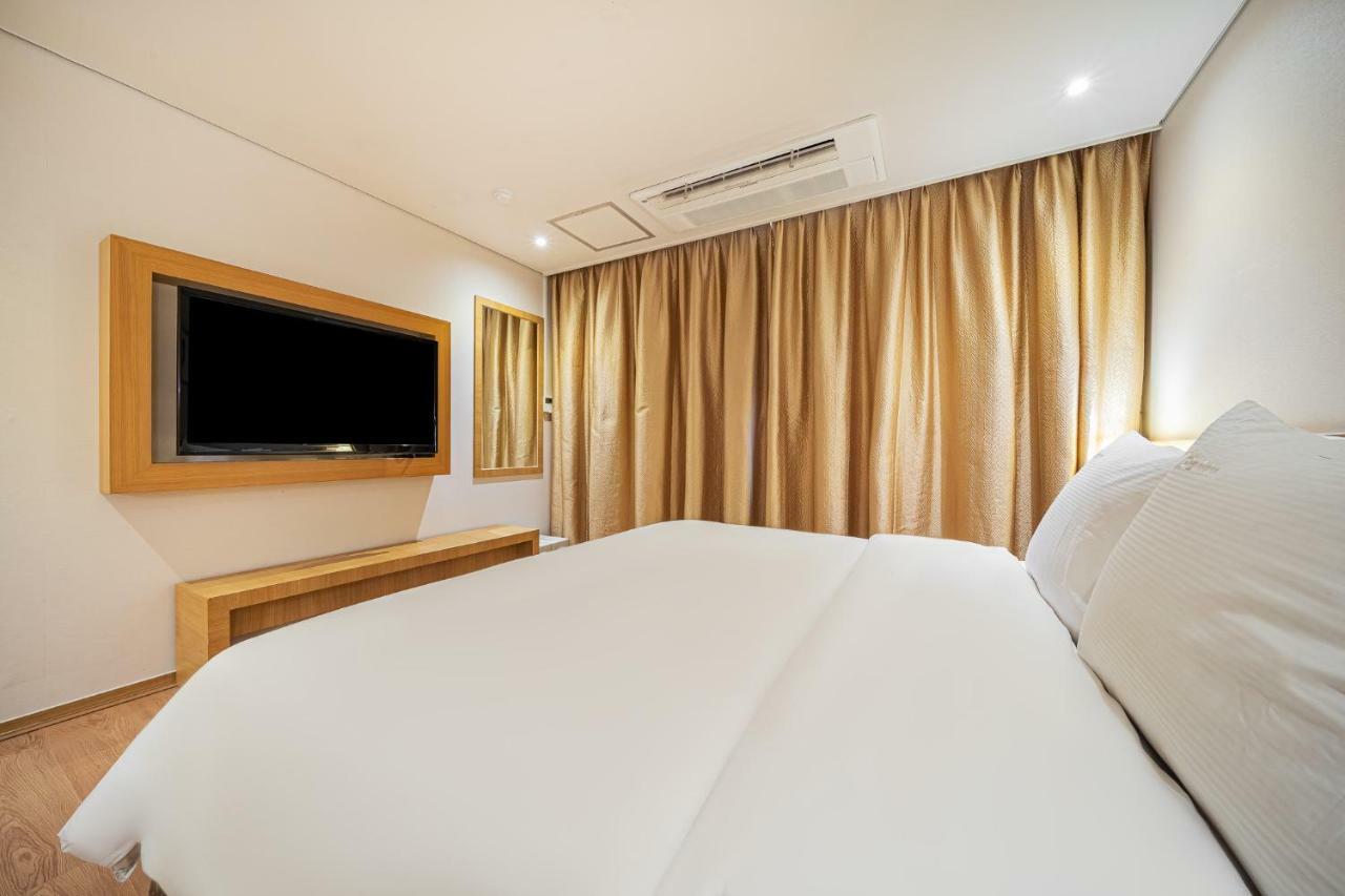 Benikea Hotel Bizinn Wonju Exterior photo